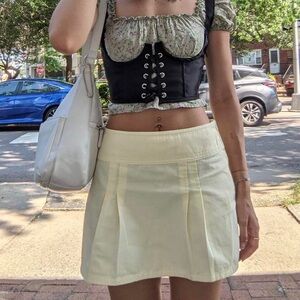 aritzia sundeh barbarella skirt pale yellow